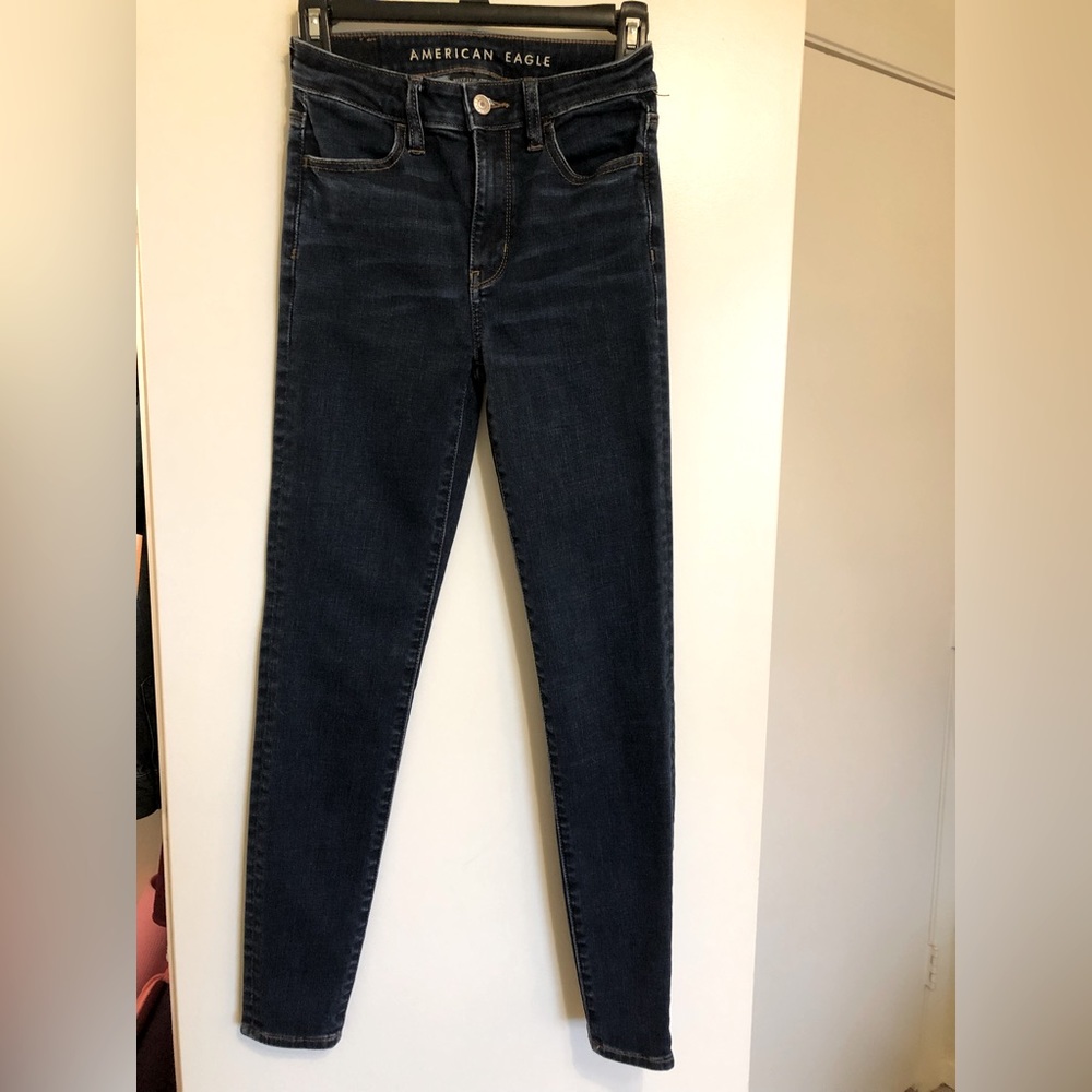 American Eagle jeggings, size 0 regular length, dark blue wash, near new cond - Picture 2 of 9
